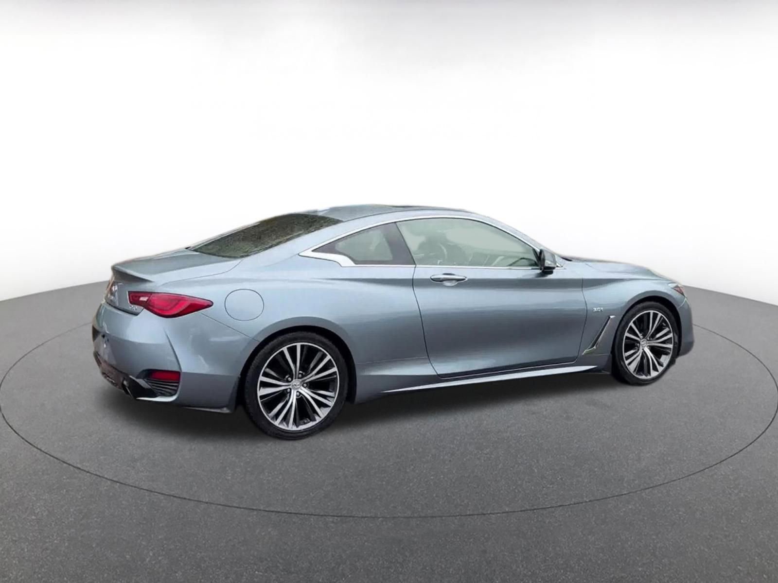 Used 2018 INFINITI Q60 3.0t Luxe AWD/4WD image 15