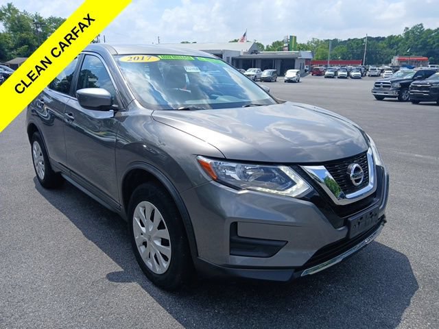 Used 2017 Nissan Rogue S AWD/4WD image 7