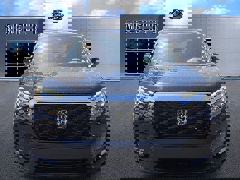 Used 2025 Honda Passport EX-L image 2