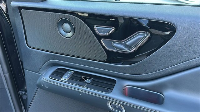 New 2026 Lincoln Aviator Reserve w/ Illumination Package image 8