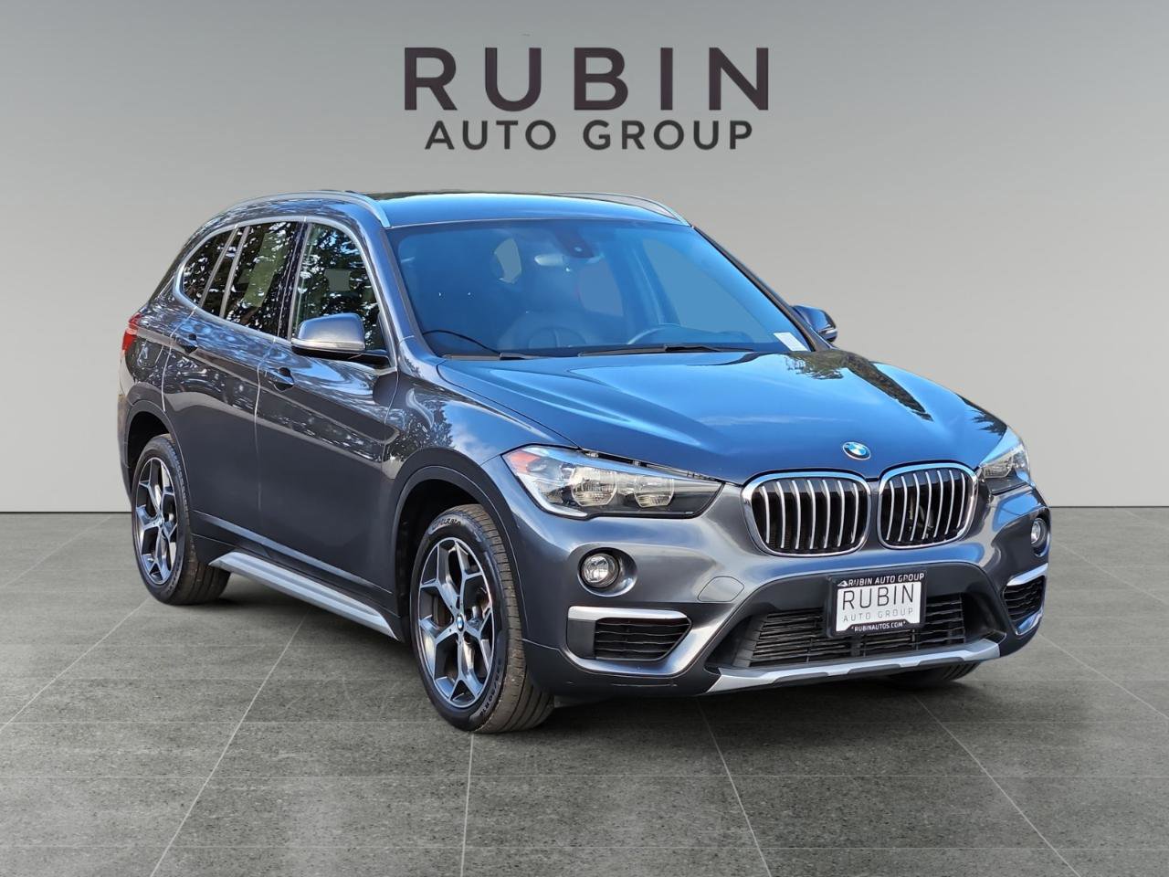Used 2018 BMW X1 xDrive28i AWD/4WD image 1
