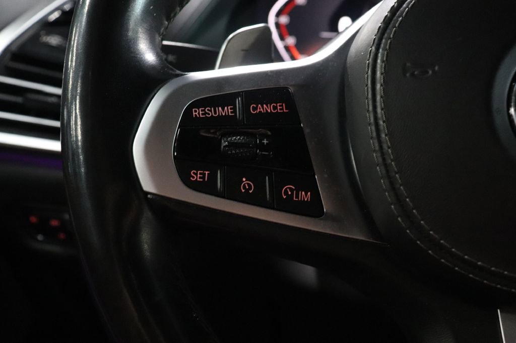 Used 2019 BMW X5 xDrive50i w/ M Sport Package image 15