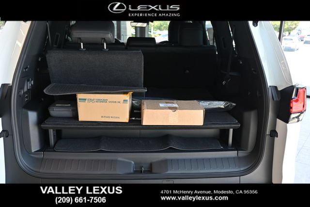 New 2026 Lexus LX 700h F Sport w/ Accessory Package (Z1) AWD/4WD image 15