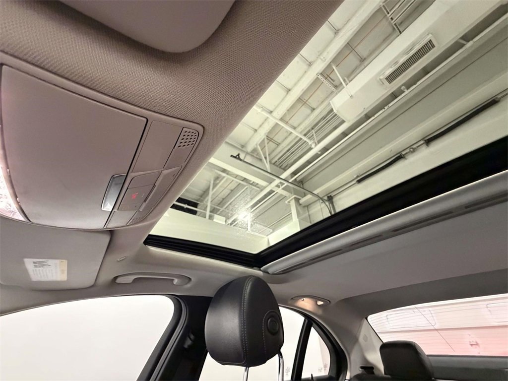 Used 2020 Mercedes-Benz C 300 4MATIC Sedan image 27