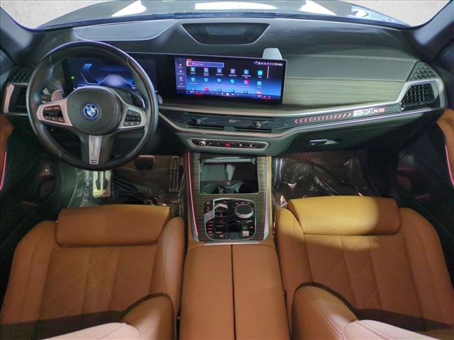 Used 2024 BMW X5 xDrive50e w/ M Sport Package AWD/4WD image 17