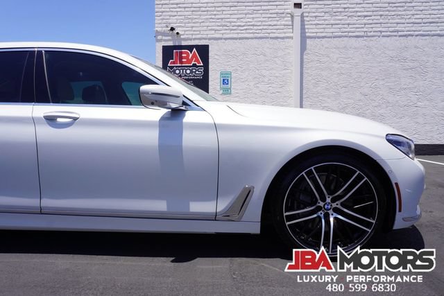 Used 2018 BMW 750i RWD image 79