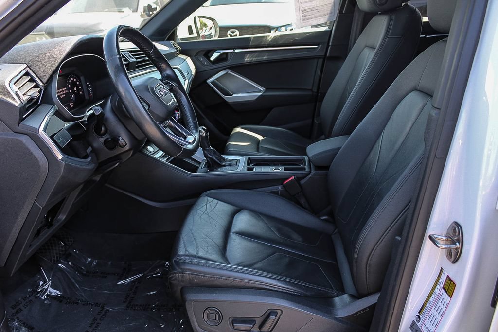 Used 2020 Audi Q3 2.0T Premium AWD/4WD image 17