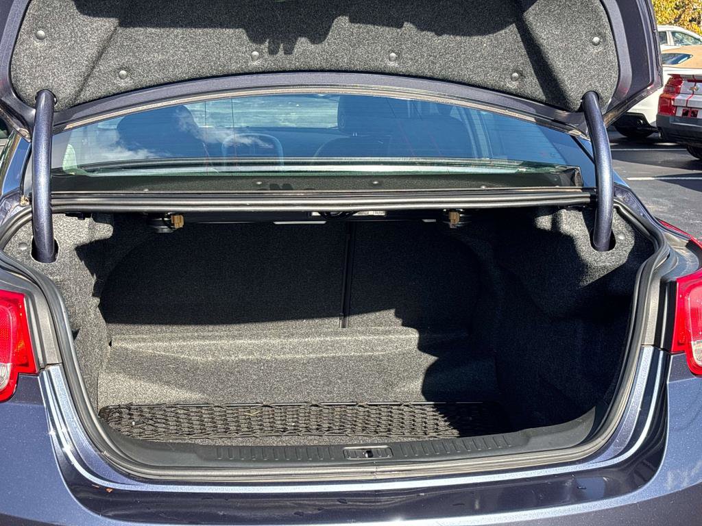 Used 2013 Chevrolet Malibu LT image 29
