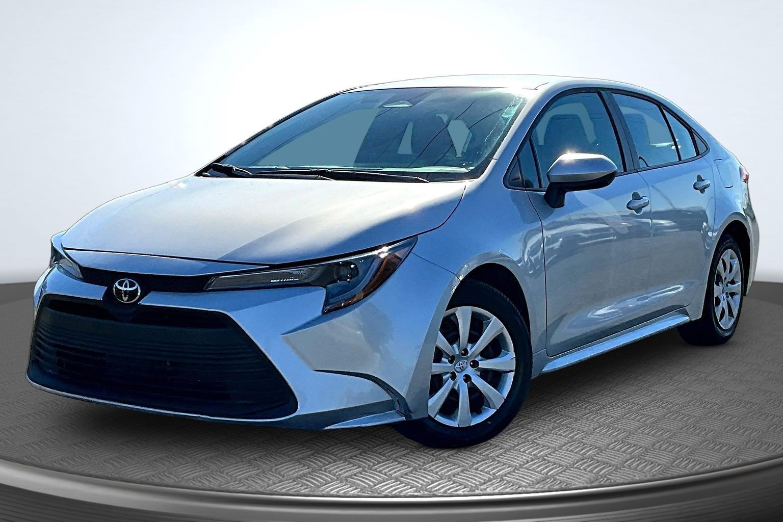 Used 2025 Toyota Corolla LE