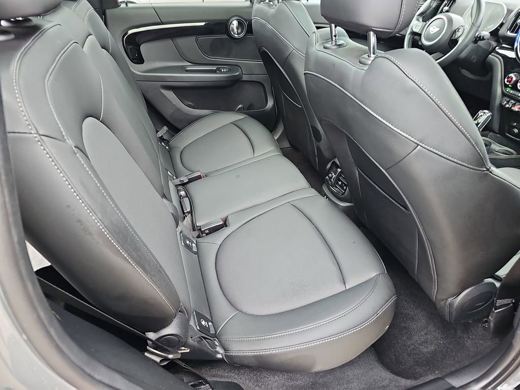 Used 2022 MINI Cooper Countryman S w/ Premium Package image 12