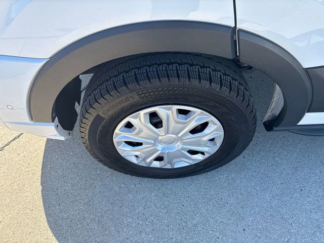 Used 2022 Ford Transit 350 XLT image 10