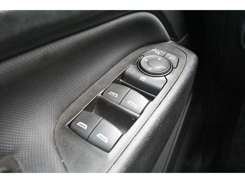 Used 2023 Chevrolet Equinox RS w/ RS Leather Package FWD image 20