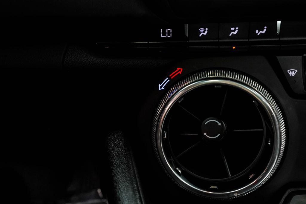 Used 2022 Chevrolet Camaro SS RWD image 27