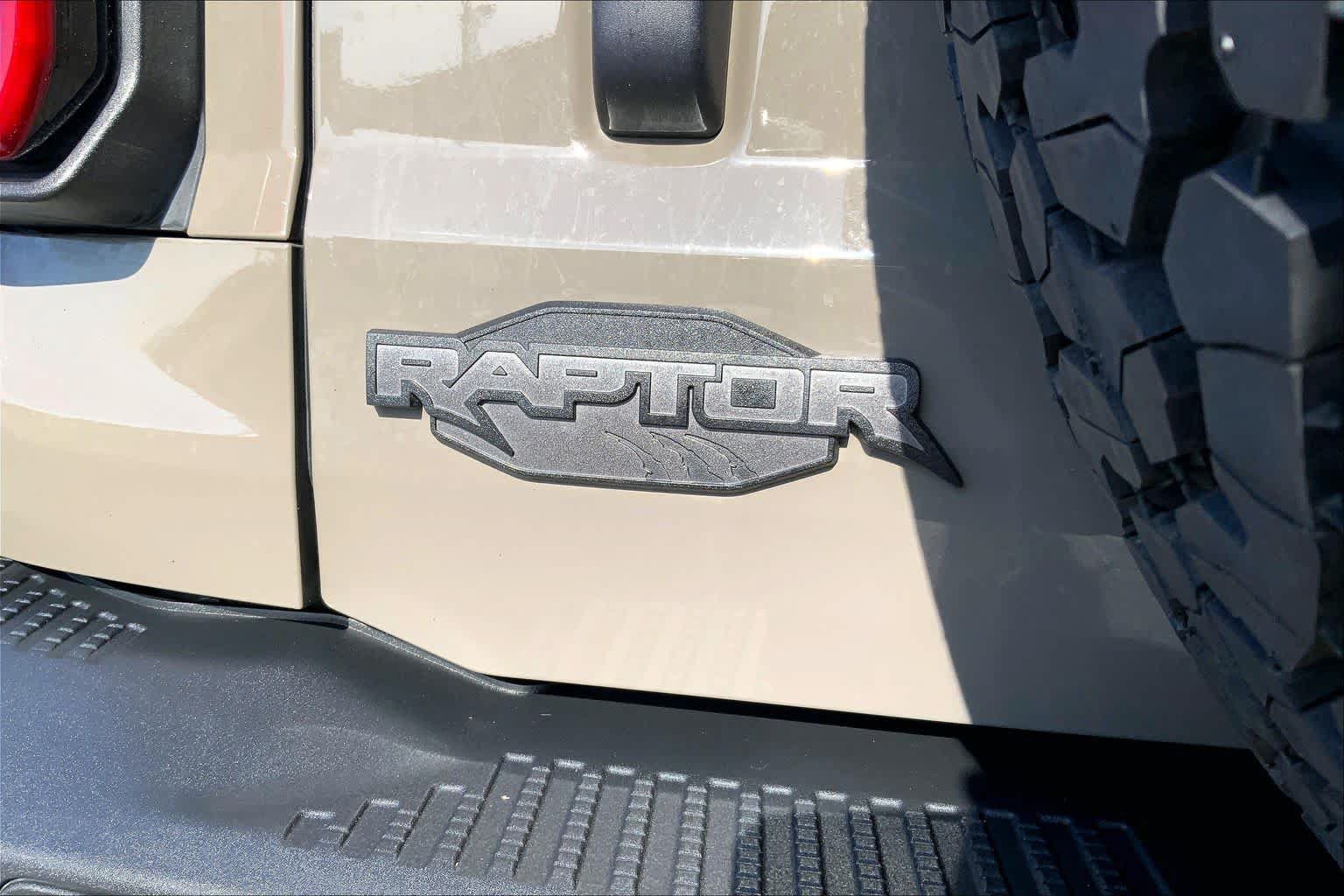 Used 2025 Ford Bronco Raptor AWD/4WD image 10