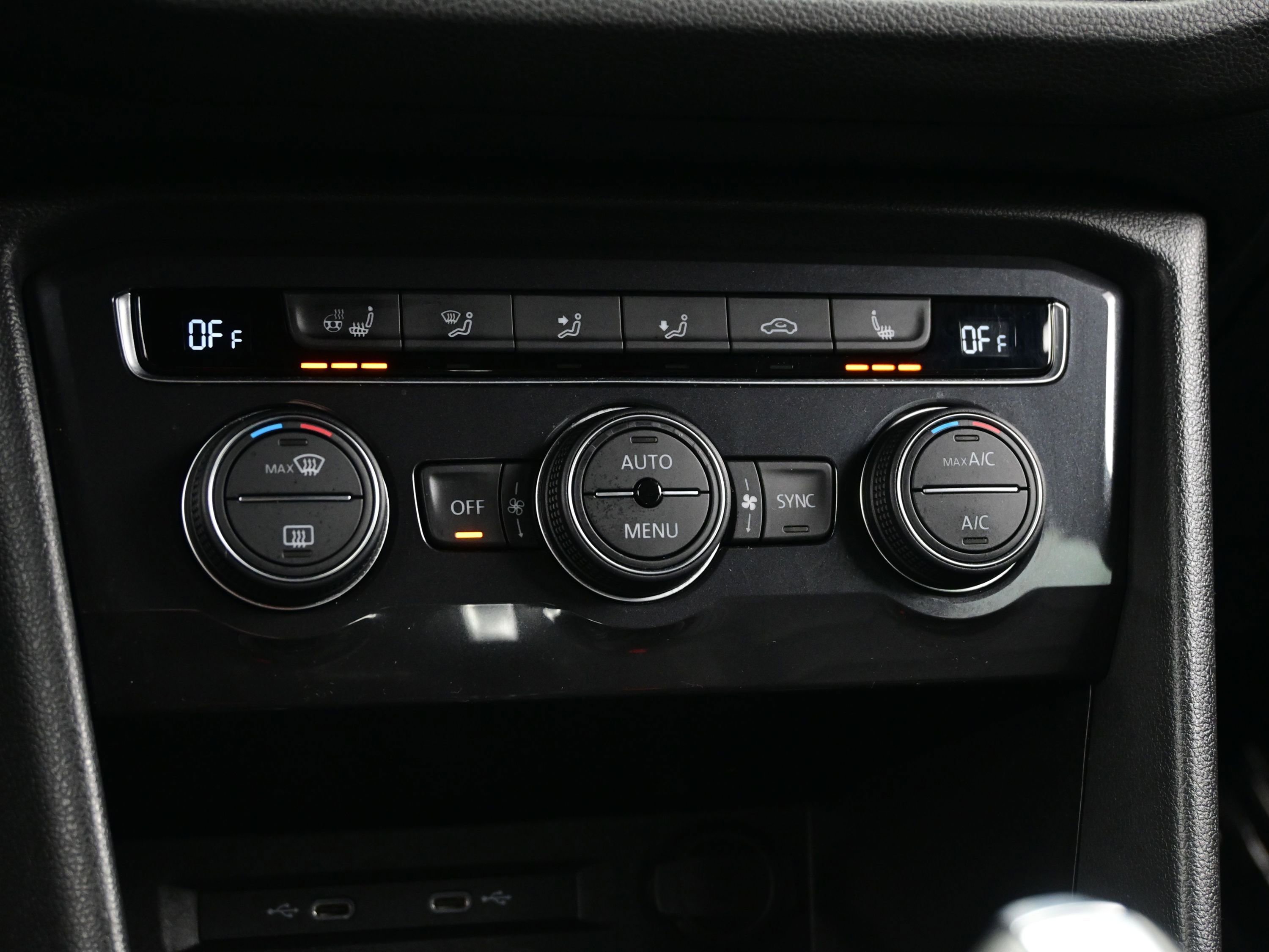 Used 2021 Volkswagen Tiguan SEL Premium R-Line image 21