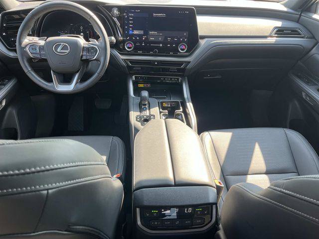 Certified 2025 Lexus TX 350 AWD w/ Technology Package image 12