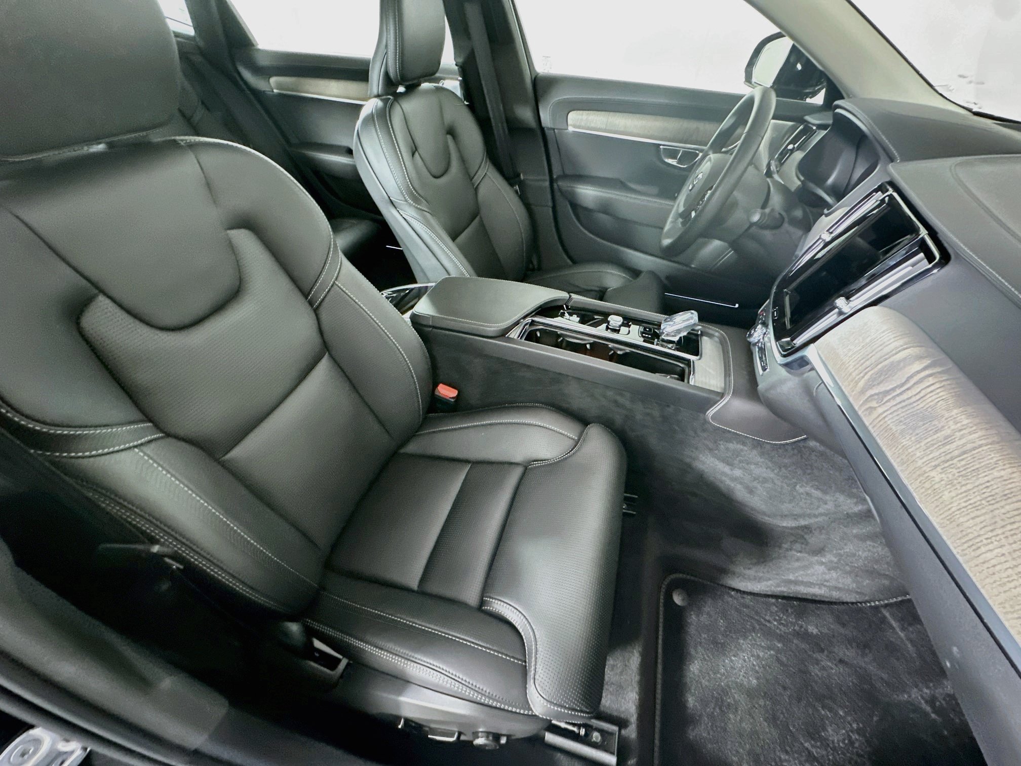 Used 2025 Volvo S90 B6 Ultra w/ Lounge Package AWD/4WD image 33