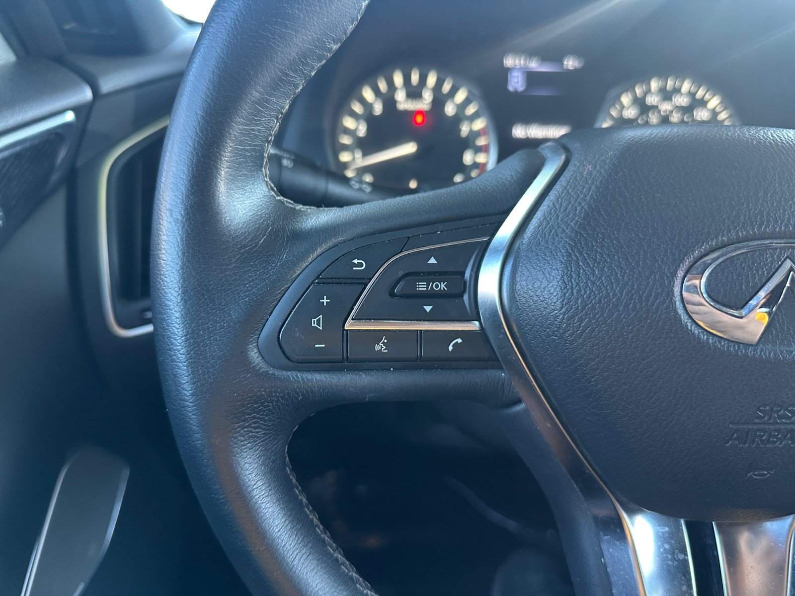 Used 2023 INFINITI Q50 Sensory AWD/4WD image 18