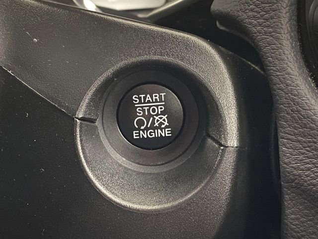 Used 2018 Jeep Compass Limited w/ Navigation Group image 27