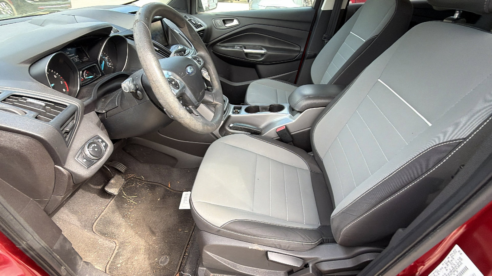 Used 2013 Ford Escape SE image 16