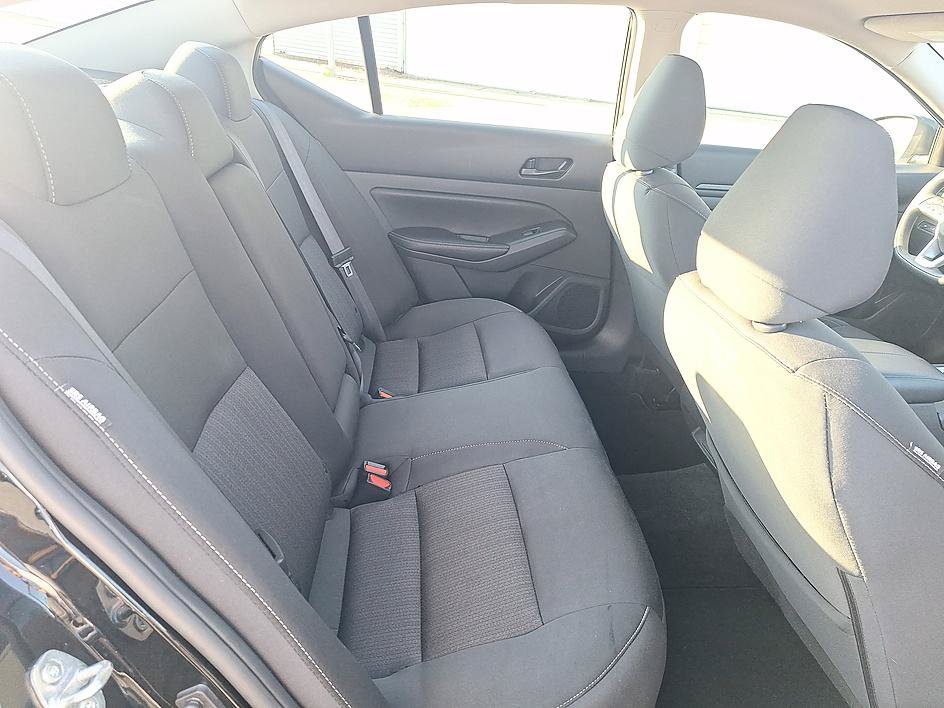 Certified 2025 Nissan Altima 2.5 SV FWD image 22