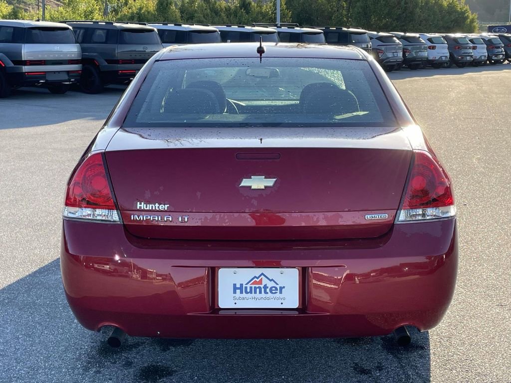 Used 2015 Chevrolet Impala LT w/ LT Sunroof Package image 25