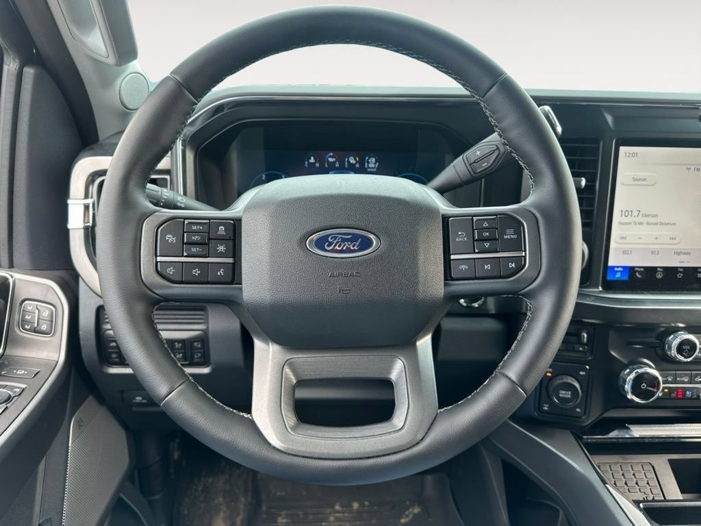 Used 2025 Ford F250 Lariat w/ Lariat Ultimate Package AWD/4WD image 31