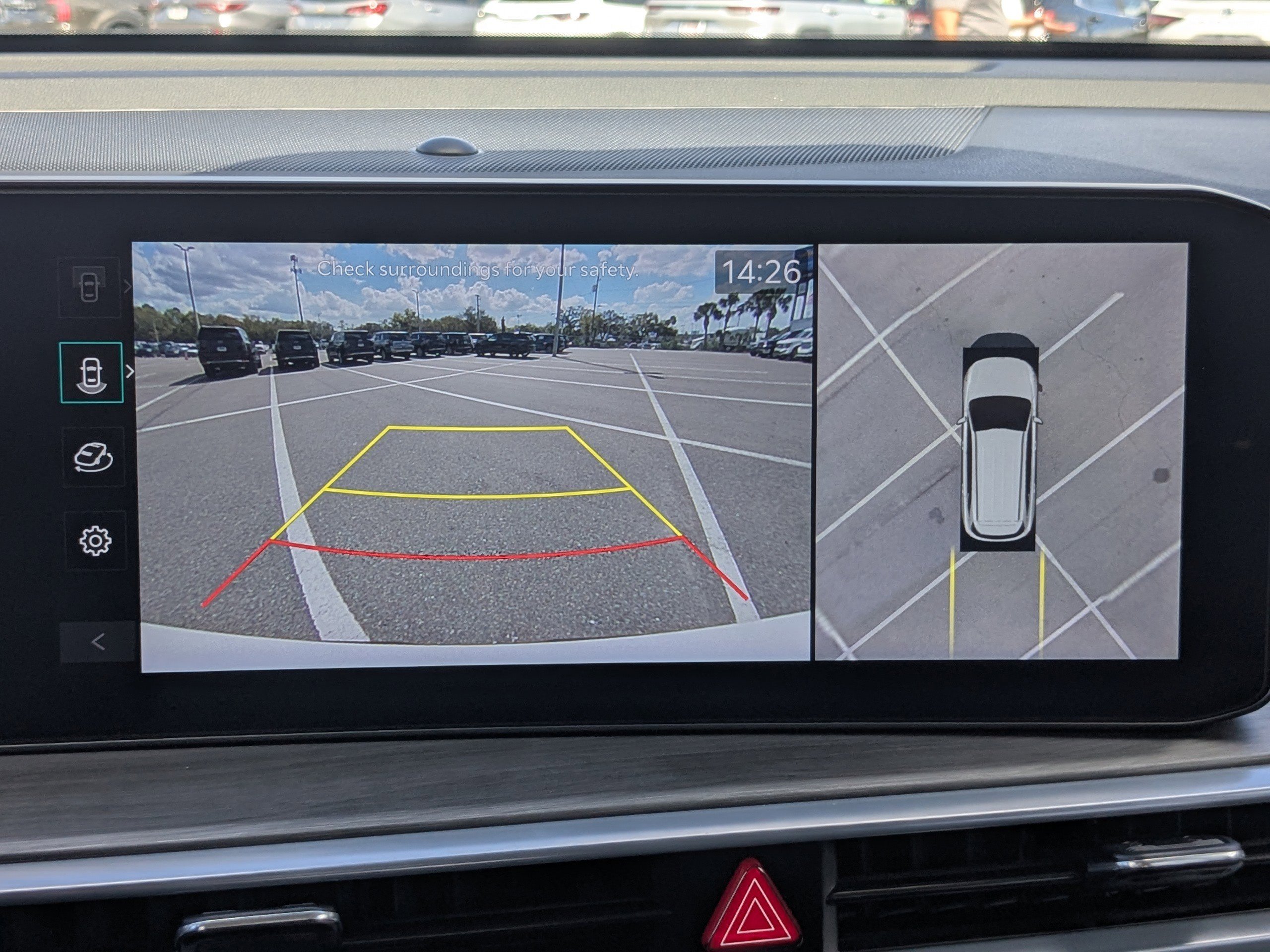 Used 2024 Kia Sorento SX image 22