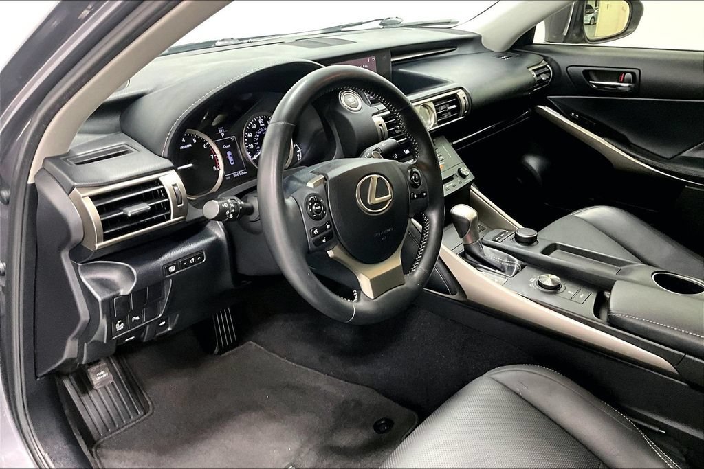 Used 2015 Lexus IS 250 w/ Premium Package RWD image 16