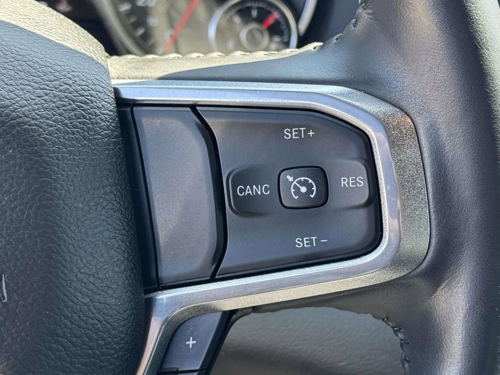 Used 2023 RAM 1500 Laramie AWD/4WD image 19