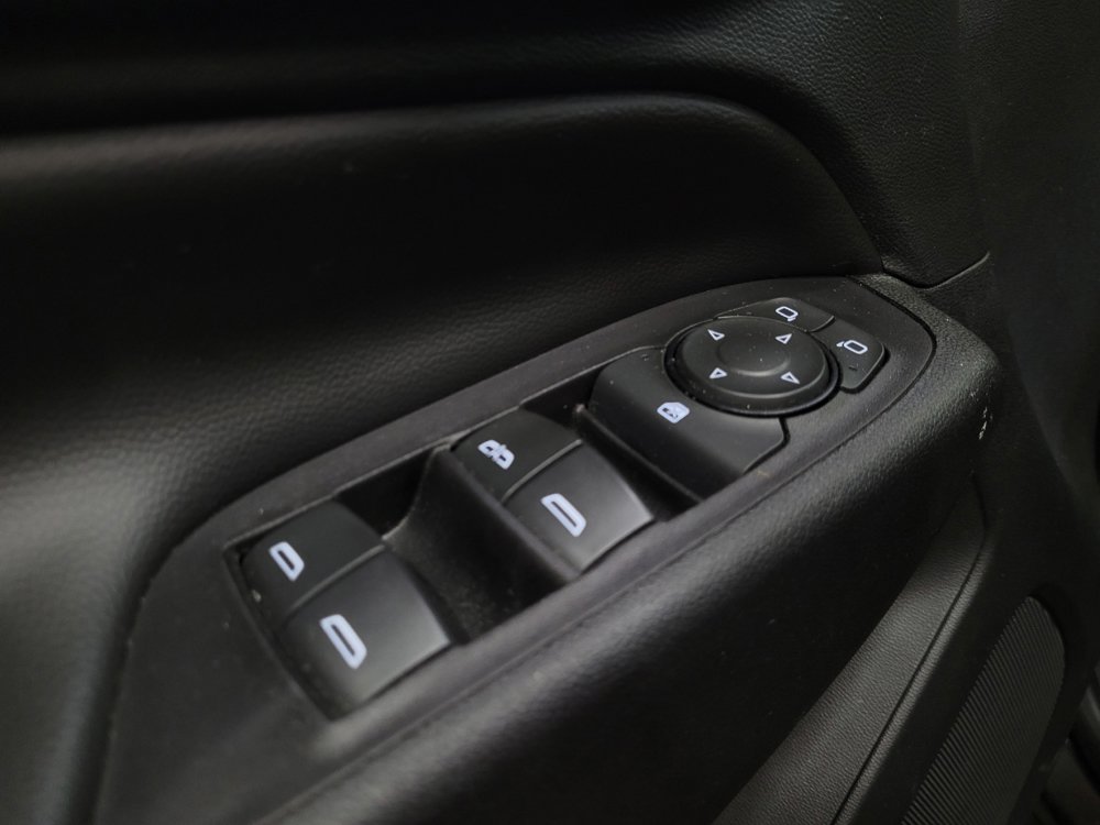 Used 2018 Chevrolet Equinox LT AWD/4WD image 27