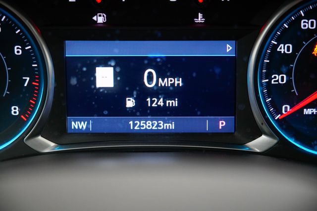 Used 2021 Chevrolet Traverse Premier w/ Redline Edition AWD/4WD image 35