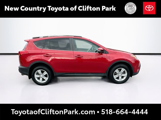 Used 2014 Toyota RAV4 XLE AWD/4WD image 8