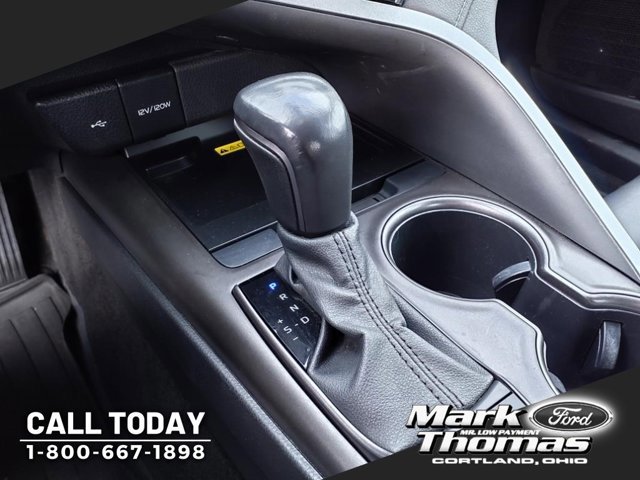 Used 2022 Toyota Camry XSE image 16