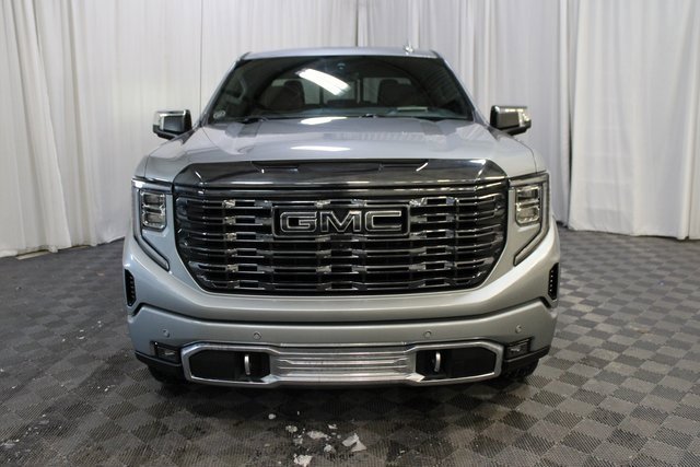 Used 2024 GMC Sierra 1500 Denali Ultimate image 2