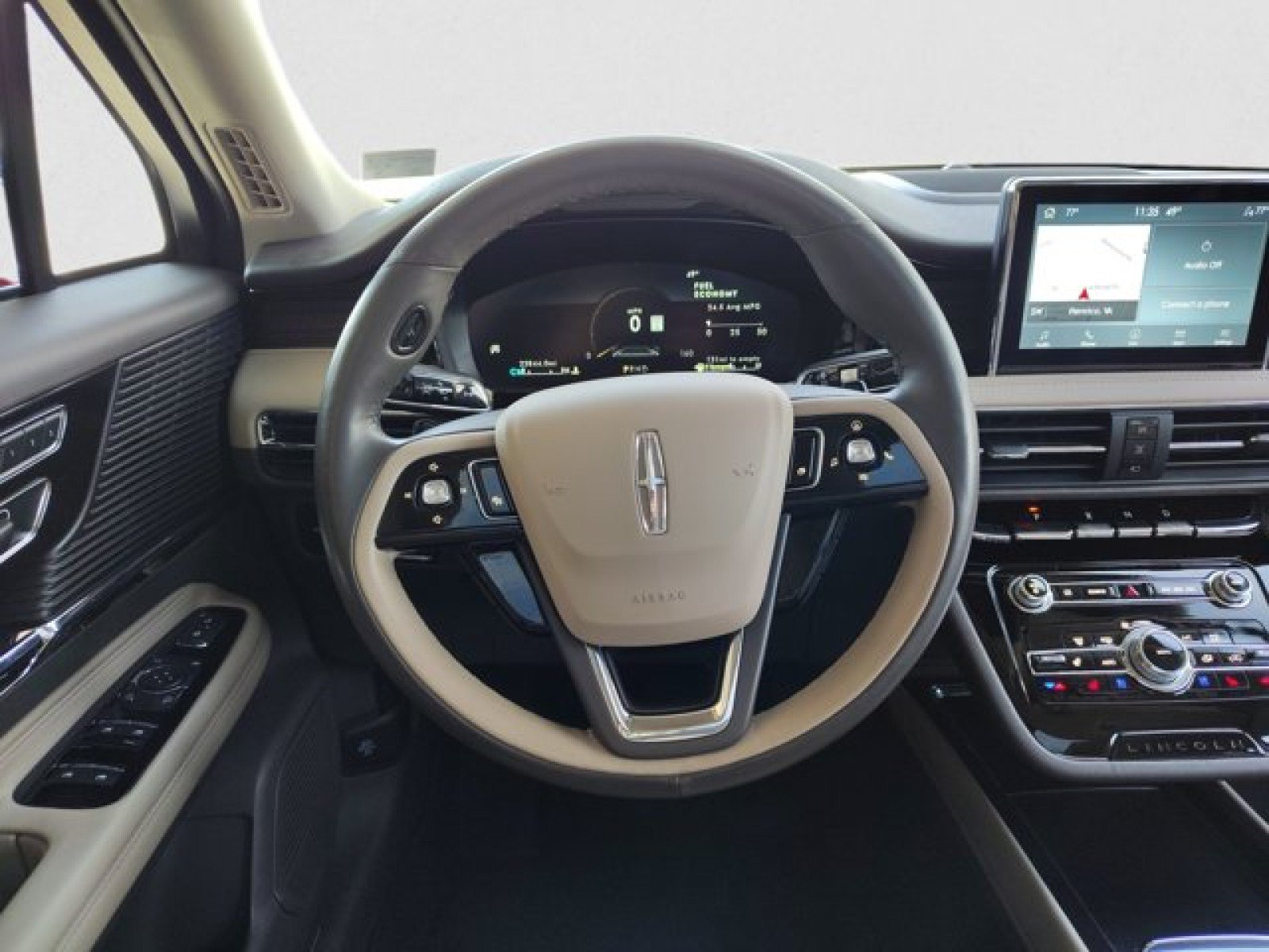 Used 2022 Lincoln Corsair Reserve w/ Equipment Group 201A AWD/4WD image 15