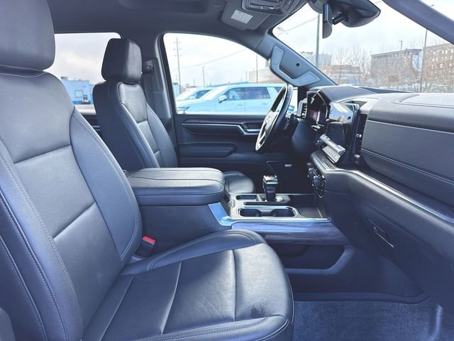 Used 2024 Chevrolet Silverado 1500 LTZ image 27