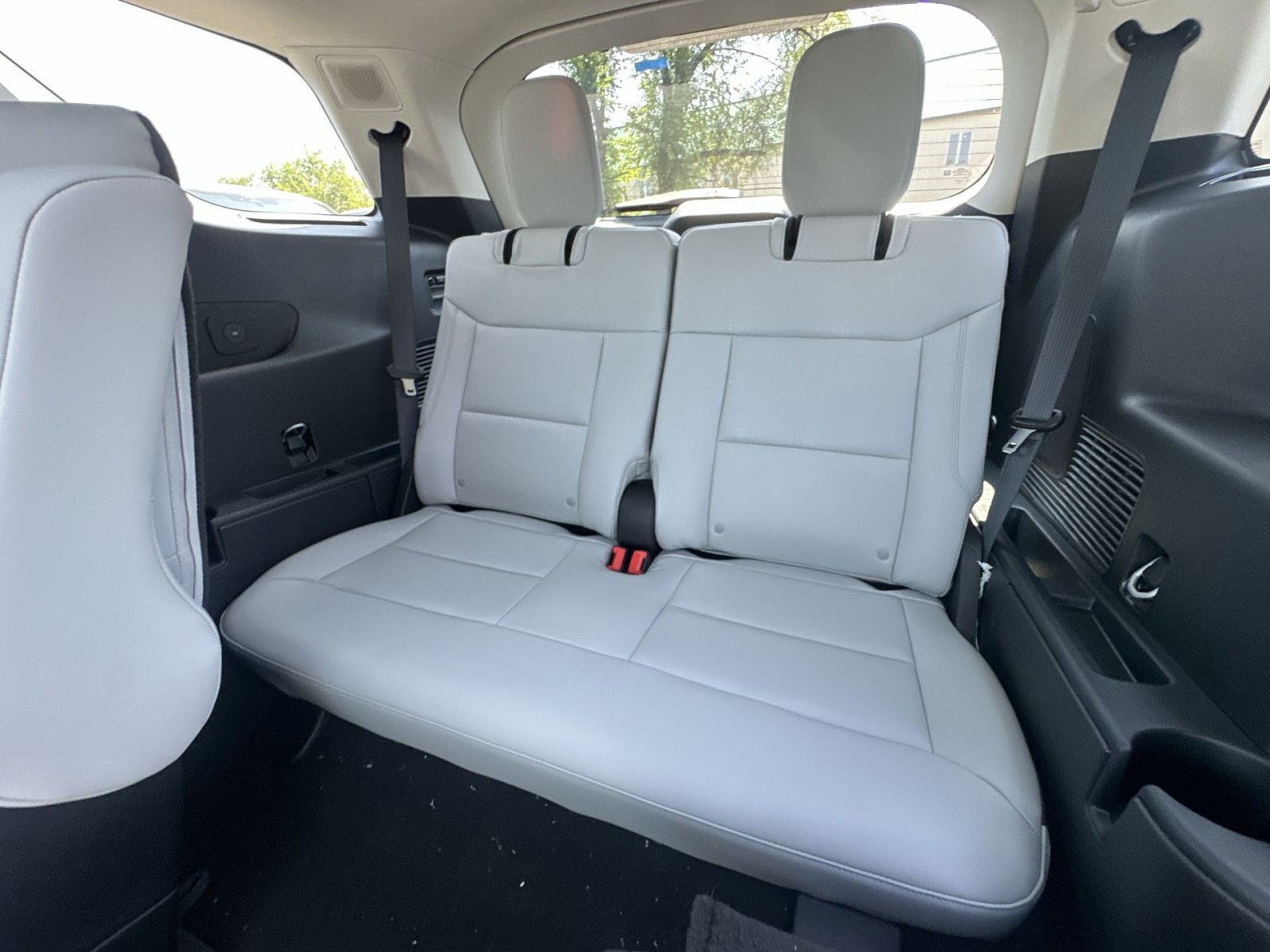 New 2026 Ford Explorer Platinum w/ LUX Leather Package AWD/4WD image 50