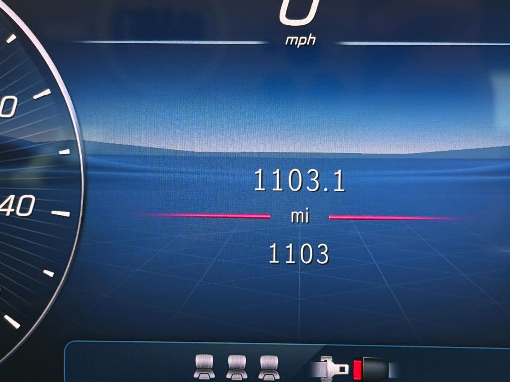 Used 2025 Mercedes-Benz C 300 Sedan image 16