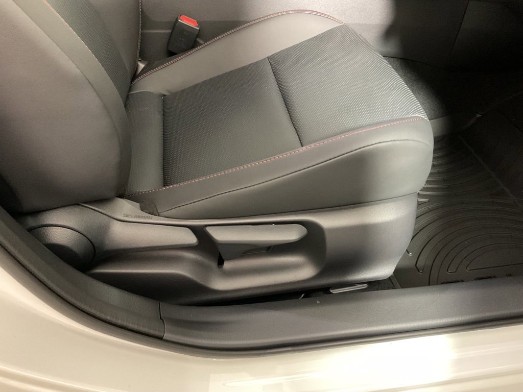 New 2025 Toyota Prius Plug-In Hybrid image 37