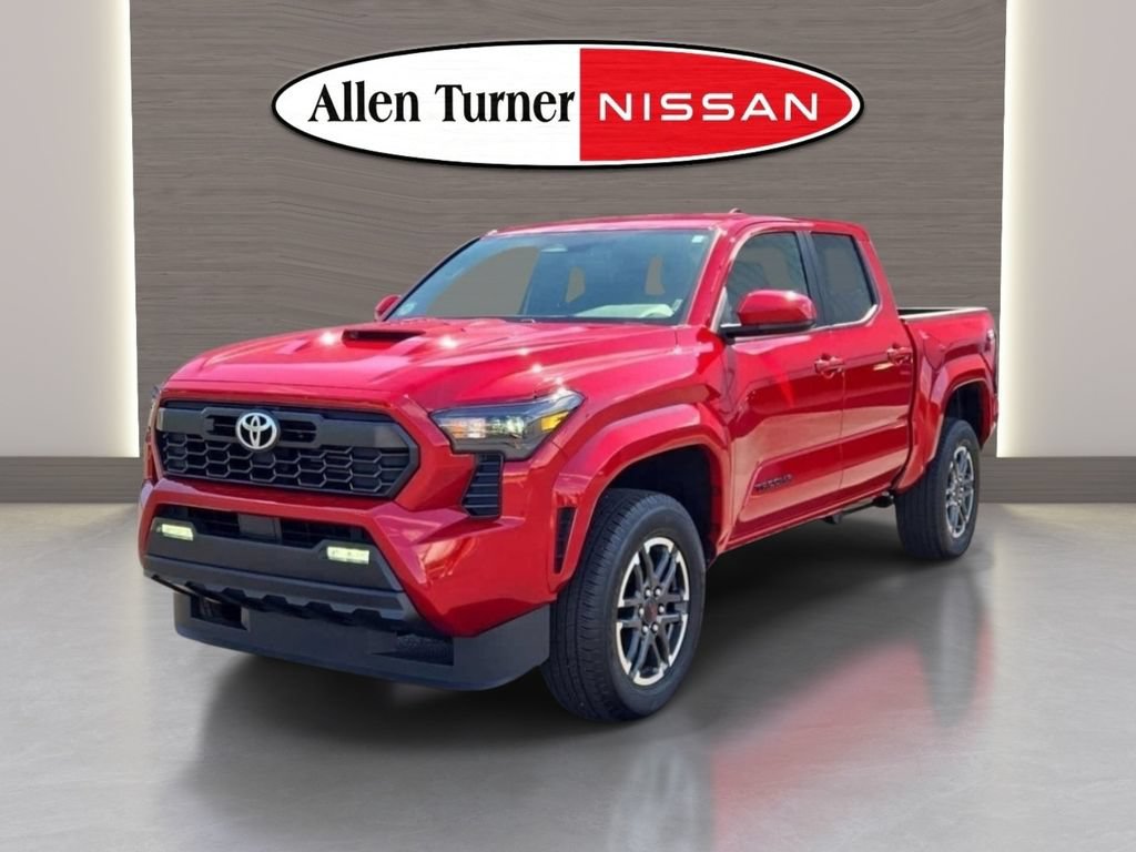 Used 2024 Toyota Tacoma TRD Sport RWD image 2