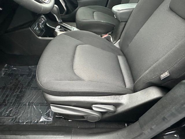 Used 2022 Jeep Renegade Sport AWD/4WD image 25