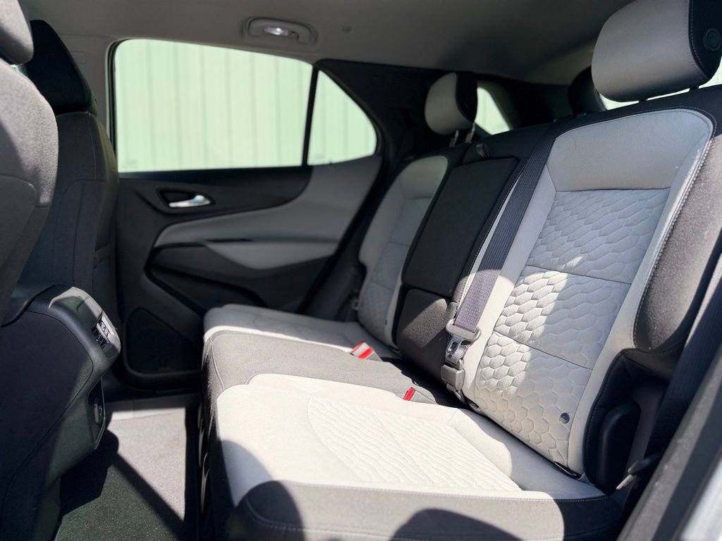 Used 2019 Chevrolet Equinox LS FWD image 21