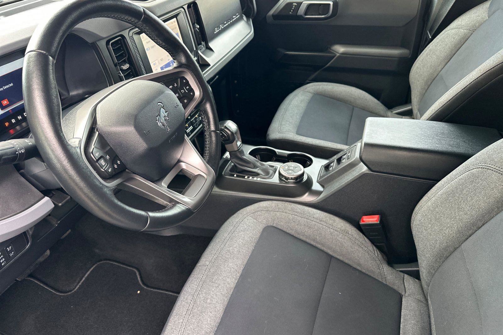 Used 2021 Ford Bronco Big Bend image 9