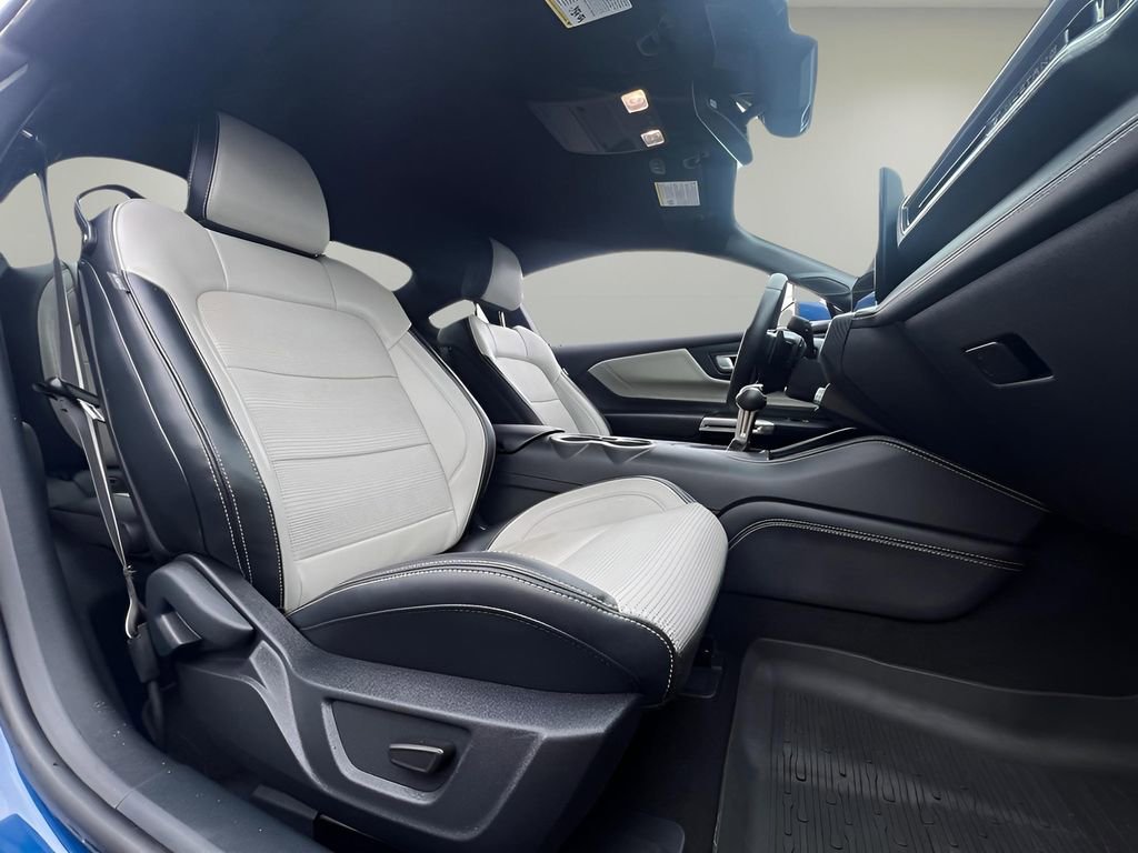 Used 2024 Ford Mustang GT Premium image 21