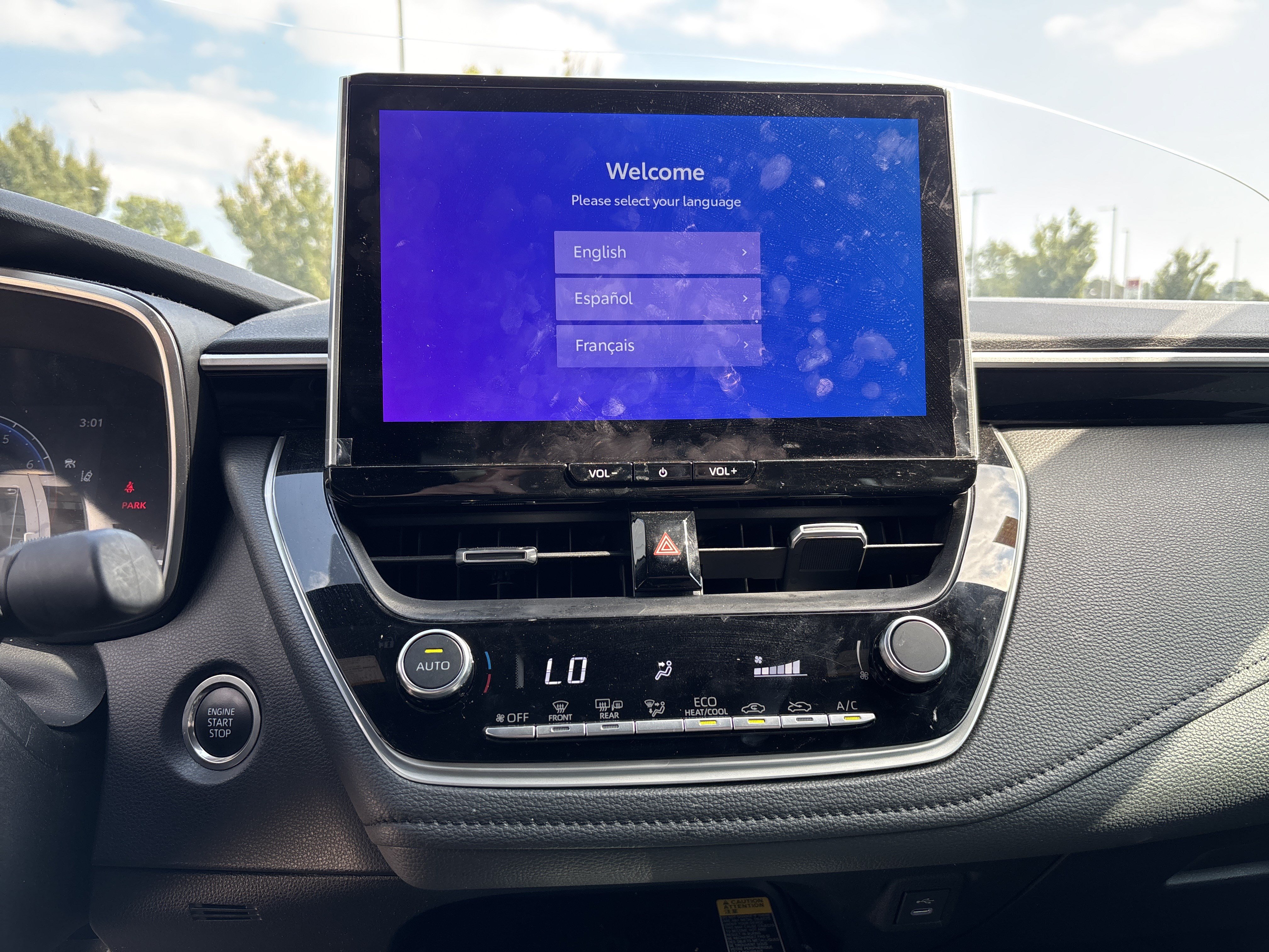 Used 2025 Toyota Corolla XSE FWD image 21