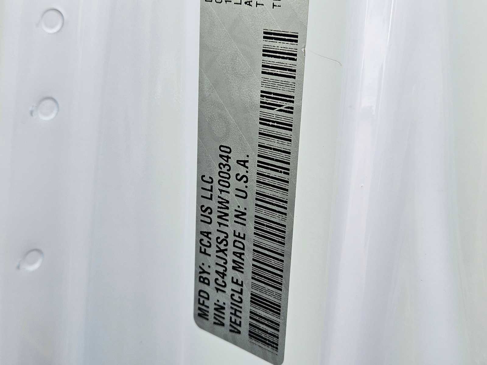 Used 2022 Jeep Wrangler Unlimited Rubicon w/ Xtreme Recon 35" Tire Package image 26