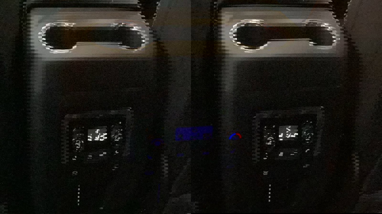 New 2026 Chevrolet Suburban Premier image 15