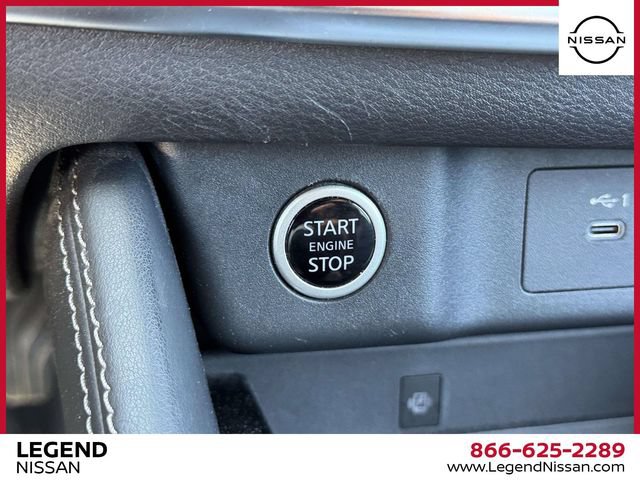 Used 2023 Nissan Rogue Platinum w/ Platinum Premium Package AWD/4WD image 29