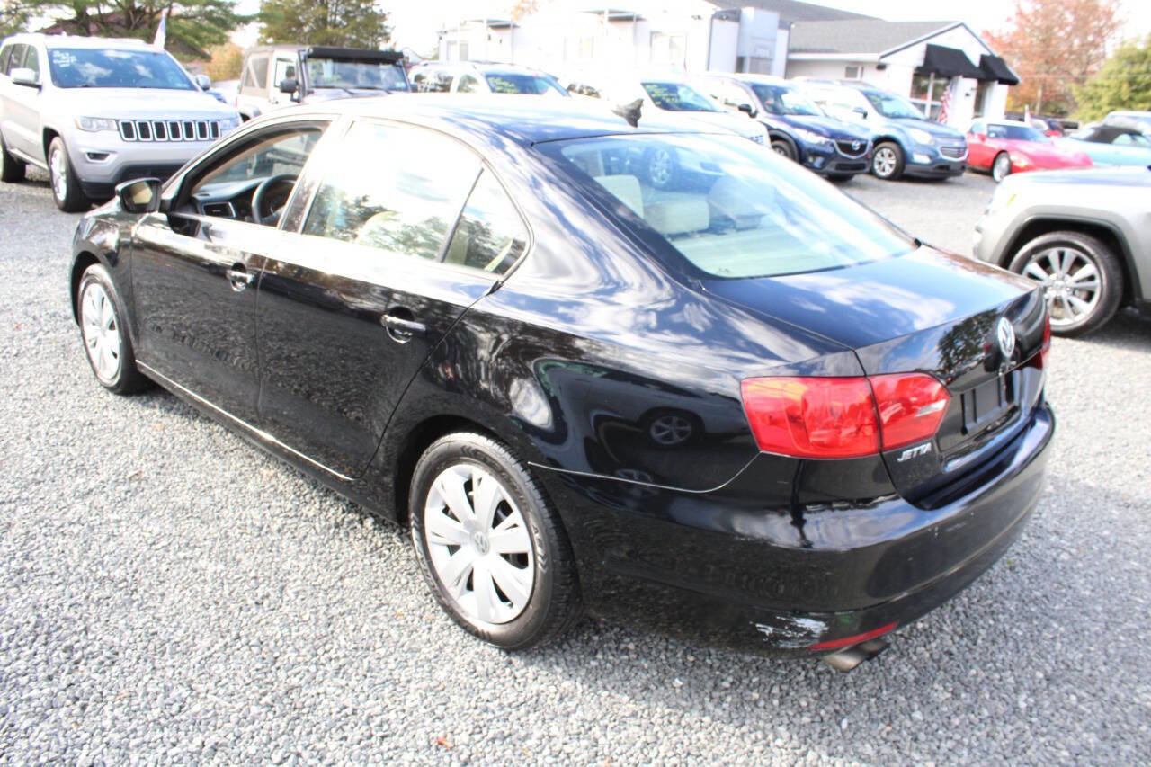 Used 2014 Volkswagen Jetta SE image 9